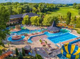 Viesnīca Aqua Land Villapark pilsētā Rackeve