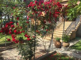 Casa rural Las Erillas, hotel barat a Lanzahita