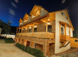 CHALET DILIJAN Hotel & Restauarant, hotel v destinaci Dilidžan