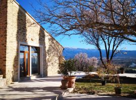 La Bastide du Limon, hotel con estacionamiento en Mormoiron