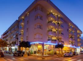 Aparthotel Duquesa Playa, Ferienwohnung mit Hotelservice in Santa Eulària des Riu