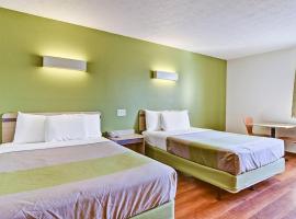 Economy Inn Pittsburgh Airport，位于Moon匹兹堡国际机场 - PIT附近的酒店