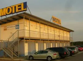Tour-Motel
