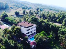 Kaltur Boutique Hotel, holiday home in Yalova