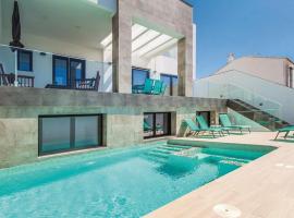Villa Manhattan