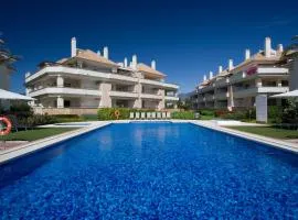 Appt 401-3-Bed-Heaven Beach-Paseo-All year heated pool-Free Bikes