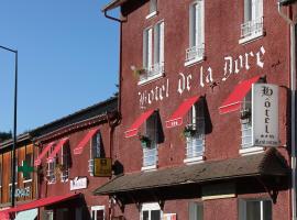 Logis Hôtel Restaurant de la Dore, hotel v destinaci Vertolaye