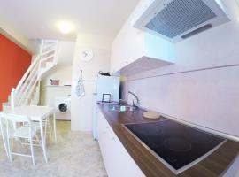 Carta Apartment in San Andrés، فندق في San Andrés