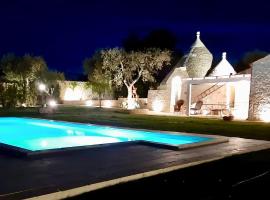 Trullo Rinaldi - Private Pool and Sauna, Hotel in Castellana Grotte
