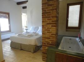 Hotel Rural Cal Torner Adults Only, hotel als Guiamets