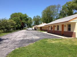 Sentinel Motel, hotel con estacionamiento en West Chester