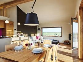 Gud Jard Lodge Nr 24 - Design-Ferienhaus mit exklusiver Ausstattung, hotel Pellwormban