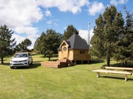 Little Lochan Lodge, poilsiautojų namelis mieste Glenfarg