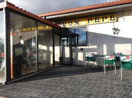 HOSTAL RESTAURANTE DON PEPE, מלון זול באורנסה