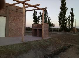 Cabañas de la bodega Romano-Pin, Hotel in Albardón