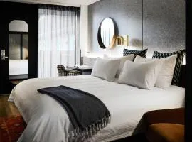 5 hotel in Melbourne