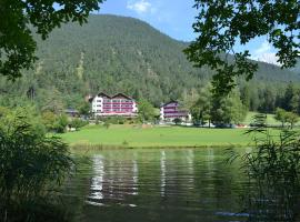 Alpenhotel Linserhof: Imst şehrinde bir otel