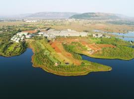 Fazlani Natures Nest- The Wellness Retreat, θέρετρο σε Lonavala