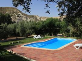 Apartamentos La Suerte, hotel en Hinojares
