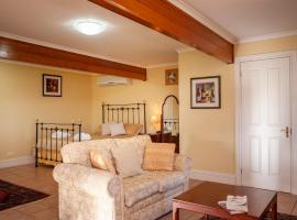 Angaston Saleyards Luxury Accommodation, cottage sa Angaston