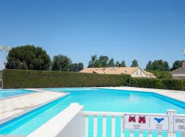 Holiday Home Les Charmilles-6 by Interhome, hotel din La Palmyre