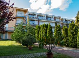 Aart Apartman, Hotel in Csopak