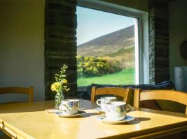 Butterfly Cottage, hotell i Achill