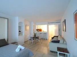 Residence Gray d'Albion Studio DEL186