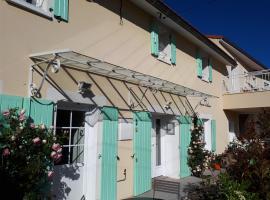 Chez Pascale et Patrick, hotel v destinaci Mios