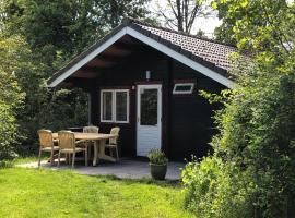 Vakantiehuisjes Robersum, παραλιακή κατοικία σε Vierhuizen