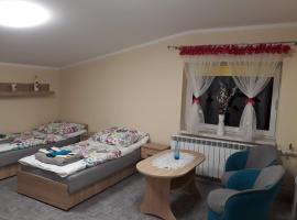 Agroturystyka Stokrotka, farm stay in Kroczyce