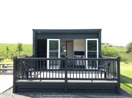 Parkknott Retreat, lodge i Askam in Furness