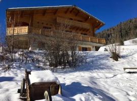 Chalet Nicole, hotel v destinaci La Côte dʼArbroz