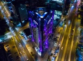 Icon Hotel