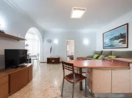 Las Canteras Beach 2BR 2BA Familiar 5pax