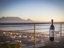 2 Bedroom apartment with Breathtaking Views!