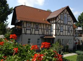 Pension Lindenhof, cheap hotel in Kromsdorf