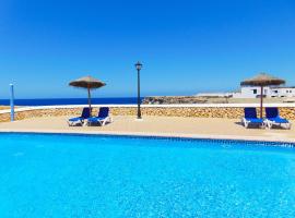 Apartamentos Moon Dreams Cabo de Baños, hotel Cala en Blanesben