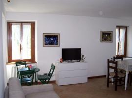 Appartamento Contrada Vecchia, hotel en Varenna