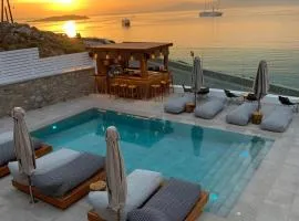 Apiro Mykonos