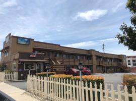 Pacific Inn: Grover Beach şehrinde bir motel