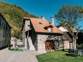 Casa Rural Monte Perdido, rumah desa di Sarvisé