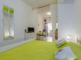 Studio Apartments Romina