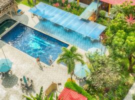 Hotel Puerto Ballesta, hotel din Tonsupa