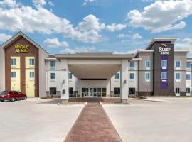 MainStay Suites Lancaster Dallas South, hotel adaptado para personas discapacitadas en Lancaster