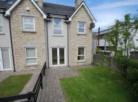 Causeway Coastal Terrace Holiday Home portstewart