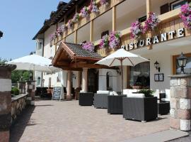 Hotel Rosalpina: Soraga'da bir otel