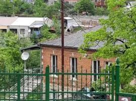 Mero House