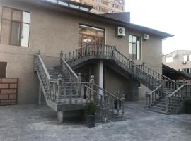 Eridana Hotel, hotel with parking in Yerevan