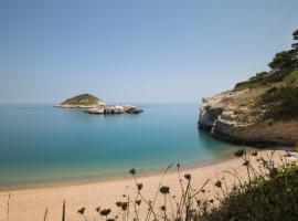 Baia Di Campi, glamping a Vieste